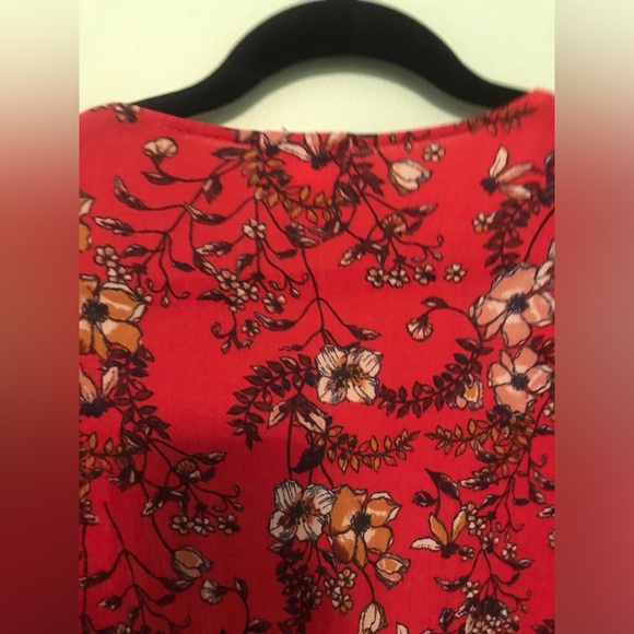 Xhilaration Red Floral Dress - Picture 2 of 6